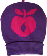 SmÃ¥folk wonderful purple knitted hat with big pink apple