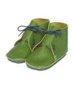 First Baby Shoes doos voor leuke groen lederen slofjes